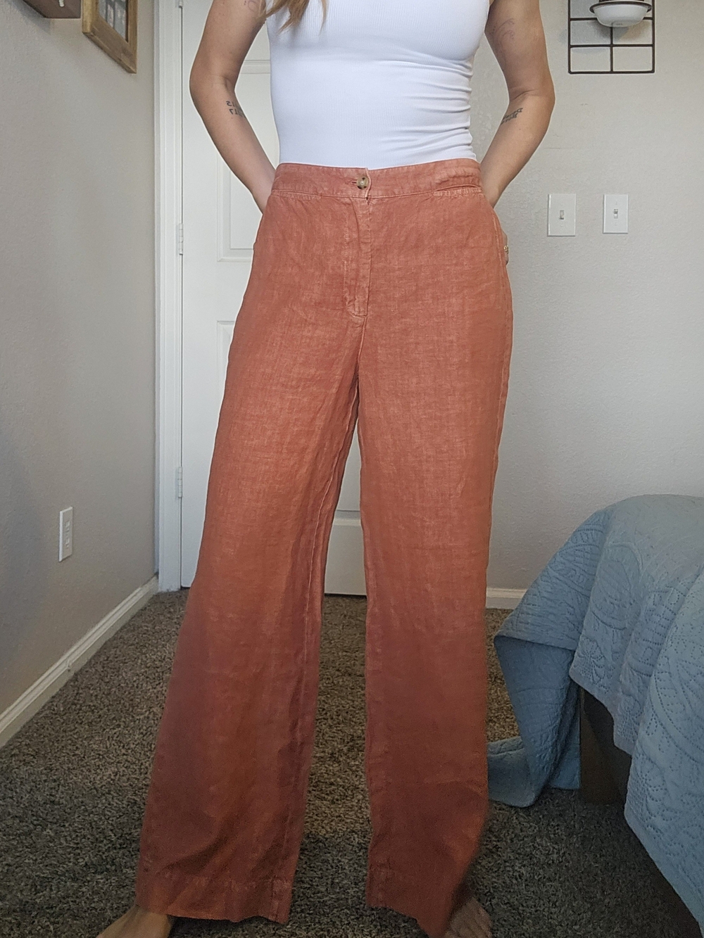 Faherty High-Rise Wide-Leg Linen Pants in Rust
